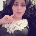 عزيزة قحبة من دير البلح - فلسطين ترغب في الدردشة الساخنة و التواصل عبر الواتساب