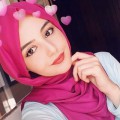 زهيرة قحبة من برقو - تونس ترغب في الدردشة الساخنة و التواصل عبر الواتساب